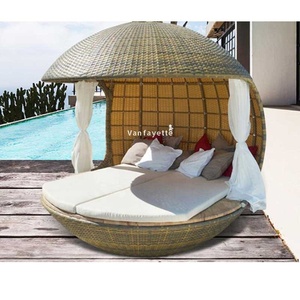 Lit de jour en rotin extérieur meubles de jardin chaise longue piscine lit de jour avec auvent - Product Image 1