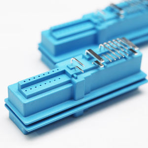 Muestras <span class=keywords><strong>gratis</strong></span> Conector de automóvil Posición de paso de 2,54mm 14 + 2 pines 90 grados con aguja plana de poste de ubicación para placa Pcb - Product Image 3