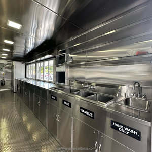 Grande remorque alimentaire mobile à trois essieux, entièrement équipée, pour la restauration de rue - Product Image 4