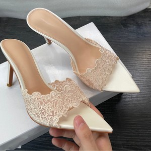 Mules à talon aiguille pointu pour femme, en dentelle, couleur champagne, à bride unique, sandales tendance à enfiler - Product Image 6