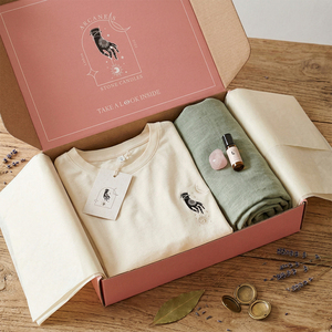 Boîte à vêtements personnalisée, fabrication directe, OEM ODM, boîte d'expédition pour vêtements haut de gamme et lancement de marque - Product Image 2