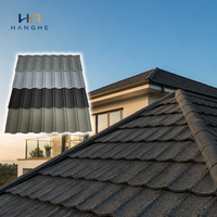Tuile de toiture en acier revêtu de pierre moderne Golan, durable, résistante aux intempéries, avec revêtement acrylique protecteur pour projets de toiture d'appartements
