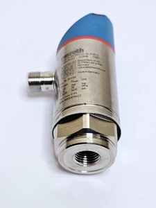 Interrupteur électronique R901425453 HEDE10-3X/250/2/-GI-K35-0 250 bars avec prise M12 et 2 sorties de commutation pour systèmes hydrauliques - Product Image 2