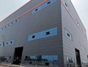 Moderne Industriële Stijl Staalstructuur Workshop & Plant Met Efficiënt Logistiek Magazijn Voor Supermarkten & Werkplaatsen - Product Image 4