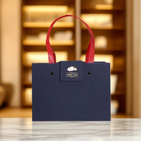 Boîtes cadeaux magnétiques personnalisées avec ruban et poignée, en carton rigide pour vernis à ongles, huile, sérum de soin de la peau, gaufrage, fournisseur direct
