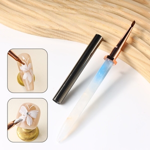 Ensemble de pinceaux triangulaires haut de gamme pour nail art, 2 pièces, stylo à <span class=keywords><strong>dessin</strong></span> pour ongles pour motifs <span class=keywords><strong>papillon</strong></span>, fleur, pétale, pour ongles à presser et détails de manucure - Product Image 1