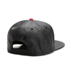 Casquette de baseball personnalisée 6 panneaux en cuir Snapback pour hommes en tôle avec logo de rue Hip Hop imperméable en gros pour le camping sportif - Product Image 3