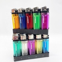 Dongyi ISO9994 standard 50 Cigarette Vente en gros Briquets jetables Paquet de 50
