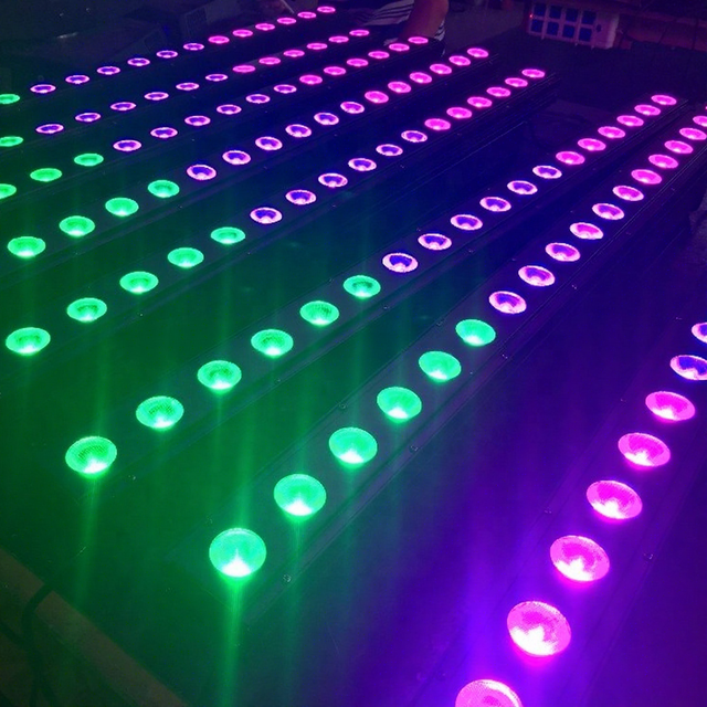 18*10W RGBW Projection Lights Wall Washer LED Bar with DMX512 Control IP33 Rating