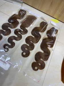 Extensiones de Cabello Humano Virgen 100% Natural sin Procesar, Ondulado, con Cutícula Alineada, Bajo MOQ, Venta al por Mayor - Product Image 4