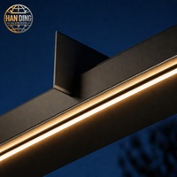Pergola bioclimatique en aluminium à toit à lamelles en herbe d'esparto motorisée, imperméable, pour jardin extérieur
