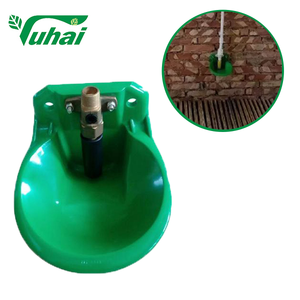 0,9 litros tigelas de água do gado tigelas bebendo 0.53kg com tubulação para cabra, distribuidor de água para vacas - Product Image 1