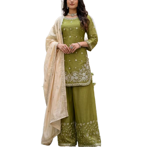 ชุดเซ็ตทวีด 2 ชิ้น เสื้อครอปเหนือเข่าแบบลำลองถักนิตติ้งสไตล์สปอร์ตสำหรับฤดูร้อนสำหรับผู้หญิง - Product Image 1