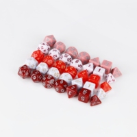 Ensemble de dés D20 en résine rose multifacettes - Pack de 7 pièces pour D&D Bards Warlocks & Healers Crée une ambiance de jeu apaisante