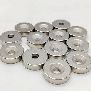 工厂价格35 n42 n48 n52埋头孔m3 m5 m6 m8钕磁铁待售