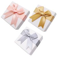 Emballage blanc avec insertion de mousse, boîte pour cadeau, couvercle et Bracelet, bijoux, 7.5x7.5x3.5cm