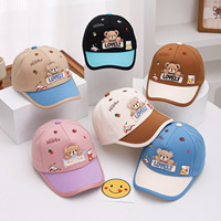 Gorra de Béisbol Infantil 2026 Otoño Nueva con Diseño de Osito, de Lona Deportiva, para Niños y Niñas, Cálida, Cortavientos y con Protección Solar