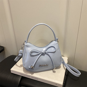 <b>Sweet</b> style mini half-circle <b>bag</b> with a small bow and metal snap on the shoulder, suitable for daily commuting and versatile - Product Image 4