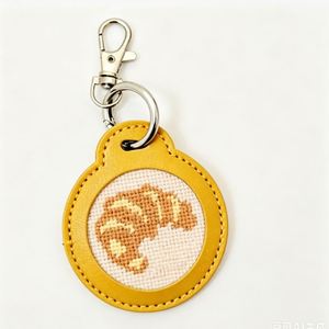 Étui porte-clés en cuir PU pour finitions de broderie, breloque de sac, sac de rangement auto-adhésif pour broderie, accessoires de point de croix - Product Image 2