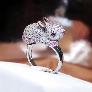 Neue rosa Zirkon Ring Frauen kreative Tiers chmuck Kaninchen form Ring Party Schmuck Sternzeichen Geschenk Verlobung Jubiläums geschenk