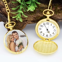 Collier commémoratif classique doré rétro personnalisé gravé en 3D pour homme et femme, design de votre propre montre de poche