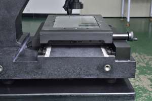 AUSKY AQC210 Sistema de Medición Óptica de Alta Precisión 2D/3D para Microcomponentes - Product Image 6
