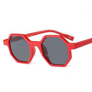 Lunettes de soleil carrées tendance 2021 pour femmes, logo personnalisé, protection UV400, lunettes de soleil polygonales - Product Image 4