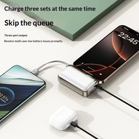 Mini batterie externe Li-Polymère 10000mAh 22.5W/20W à charge rapide, format rouge à lèvres, avec câble intégré et écran LED