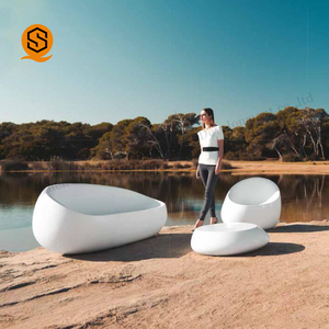 Tavoli e <span class=keywords><strong>sedie</strong></span> in vetroresina bianca di design di lusso - Product Image 5