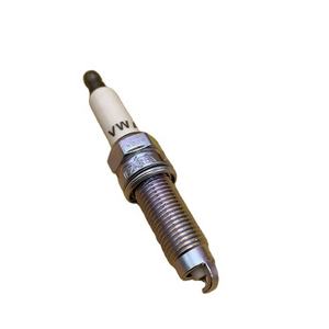 Pièces de moteur 95817022290 Bougie d'allumage pour Porsche Cayenne 2011 2012 2013 - Product Image 2