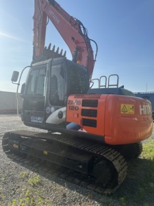 Excavatrice Hitachi ZX120 d'occasion, 12 tonnes, hydraulique, sur chenilles, d'origine japonaise, Hitachi, bon état, faible nombre d'heures, prix avantageux - Product Image 2