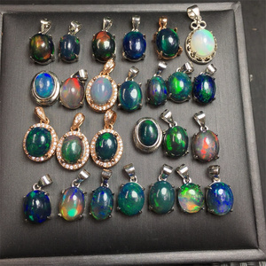 Горячая продажа кристалл оптом высокое качество ювелирные изделия цвет опал кулон для подарка и продажи - Product Image 3