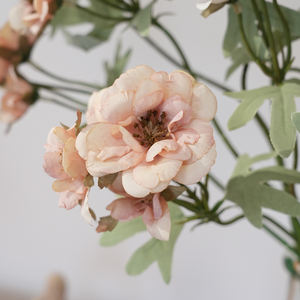 Künstliche Langstielige Kamelie, Geeignet für Heimdekoration, Hochzeit, Festlichkeiten, Bürodekoration und Blumenstrauß-Kombinationen - Product Image 5