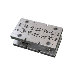 Fá<span class=keywords><strong>brica</strong></span> de moldes de punzonado de metal Personalizado hoja de metal de estampación de prensa Die barato metal de estampación - Product Image 4