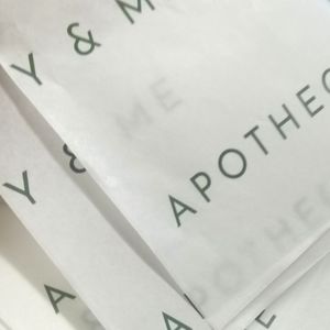 <span class=keywords><strong>17G</strong></span> 22G <span class=keywords><strong>28G</strong></span> 30G 40G Biểu Tượng Tùy Chỉnh In Ấn Quà Tặng Quần Áo Áo Sơ Mi Tùy Chỉnh Đóng Gói Gói Gói Mô Giấy Cho Bao Bì - Product Image 2