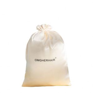 Sac à cordon en tissu satiné, emballage cosmétique en soie, sacs de rangement personnalisés pour bijoux - Product Image 1