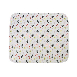 High quality storage reusable washable Wee Wee'<span class=keywords><strong>s</strong></span> puppy dog Mat storage reusable <span class=keywords><strong>s</strong></span> pad so pets wholesalers - Product Image 1