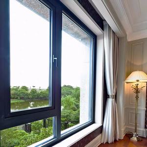 Fenêtre à battant en aluminium aspect bois <span class=keywords><strong>sur</strong></span> <span class=keywords><strong>mesure</strong></span> avec treillis de sécurité et grilles décoratives pour projets architecturaux avec dessins CAO - Product Image 6