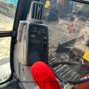 Mini-excavatrice hydraulique sur chenilles d'occasion Hitachi ZX70 ZX75 ZX120 ZX200, idéale pour la construction, modèle Hitachi ZX70-5A - Product Image 6