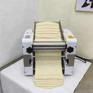 Laminoir à pâte sur pied, coupe-macaroni italien, bande transporteuse, professionnel pour pâtisserie et produits à base d'eau - Product Image 1