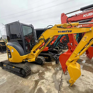 Excavatrice d'occasion Komatsu PC30 japonaise disponible à la vente à un prix compétitif - Product Image 1