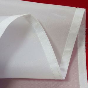 Bandera de Ecuador de poliéster de 3x5 pies a precio económico y bandera nacional con dos ojales - Product Image 6