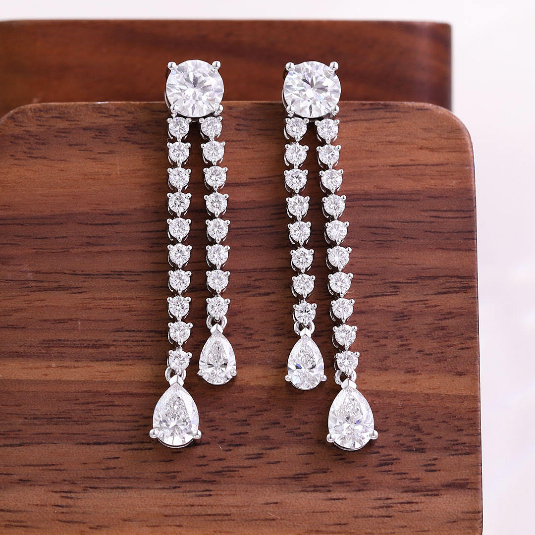 Boucles d'oreilles en or 18 carats avec diamants de laboratoire