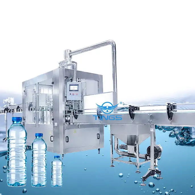 آلة تعبئة وتغطية الزجاجات البلاستيكية الأوتوماتيكية بالكامل 3 في 1 ، مصنع المياه المعدنية