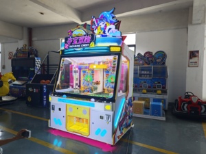Machine de jeu SOURCE de haute qualité, type 'Coffre au trésor' et 'Pousse-pièces', pour deux joueurs, à fort rendement, avec système de récompense par loterie, pour centres commerciaux et salles de jeux - Product Image 6