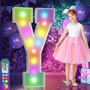 Lettres lumineuses à 34 couleurs changeantes, 4 <span class=keywords><strong>pieds</strong></span> de haut avec télécommande, grandes lettres pour les décorations de fête, de mariage, de remise de diplôme, d'anniversaire - Product Image 2