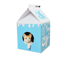 Maison pour chat et griffoir pliable en carton, design carton de lait, avec entrée spacieuse