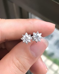 Luxury Star Burst Lab Grown Diamond <b>Stud</b> <b>Earrings</b> 9k Gold Plated Halo Round Brilliant Cut IGI Certified Fine Jewelry for Women - Product Image 5