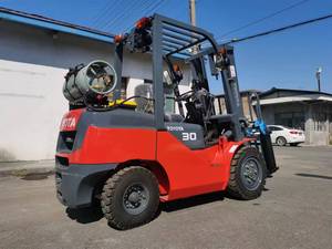 日本发动机侧移式三段式门架全新中国品牌2 2.5 3.0 3.5吨液化石油气汽油叉车 - Product Image 2