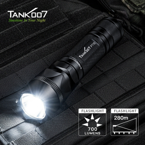 Đèn pin chiến thuật TANK007 PT10 1000 Lumens, đèn LED siêu sáng, chống nước, tự vệ, sạc lại được - Product Image 1